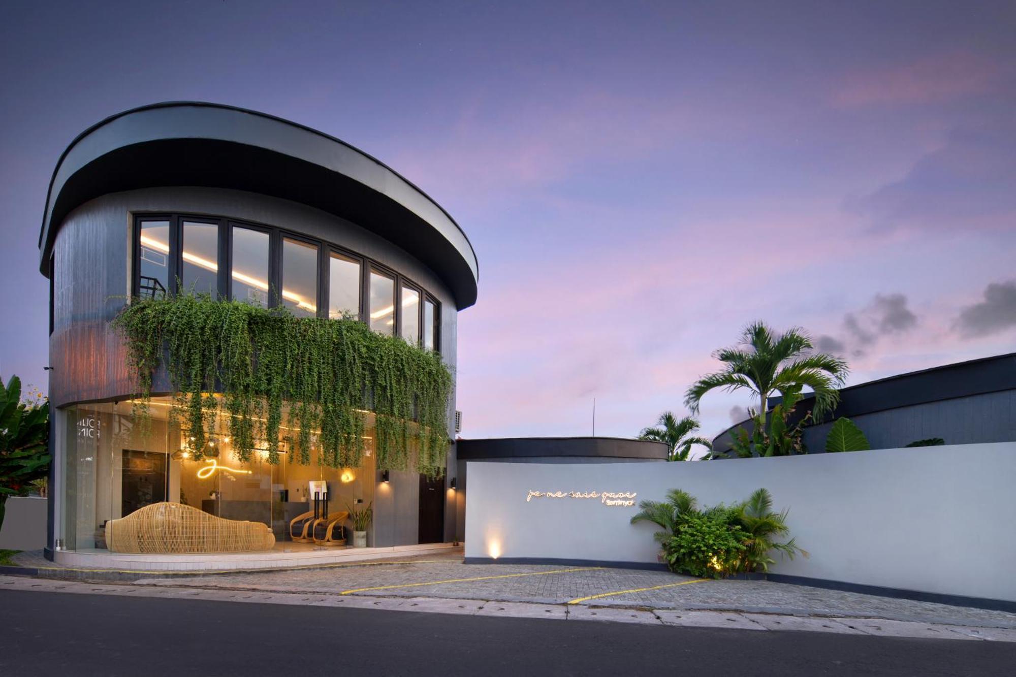 فيلا Je Ne Sais Quoi Seminyak المظهر الخارجي الصورة